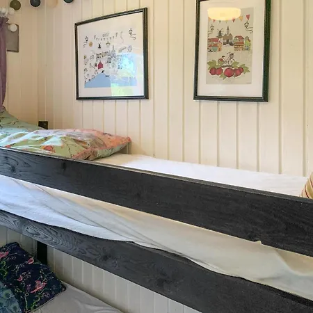 4 Bedroom Beautiful In Ebeltoft